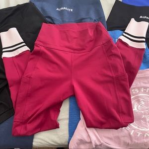 L Bombshell Sportswear Maroon Ankle Sock Leggings